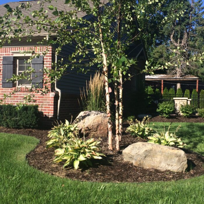 Brownstown Twp, MI Landscaping Companies