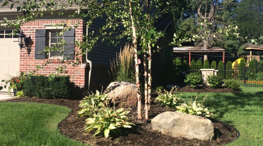 Brownstown Twp, MI Landscaping Companies