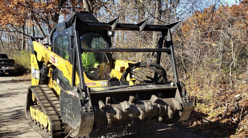 Brownstown Twp, MI Commercial Vegetation Control
