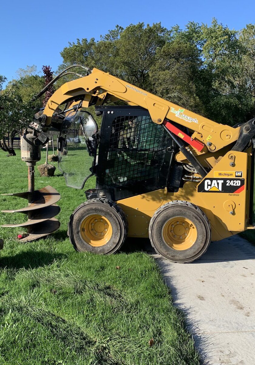 IMG_1025 Brownstown Twp, MI Commercial Landscape Maintenance